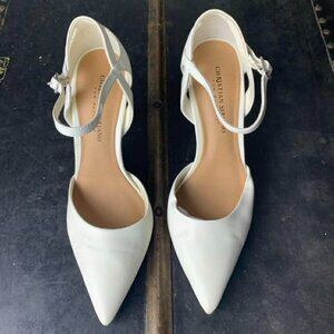 NWOB Christian Siriano White Pointy Toe Pump with Ankle Strap size 9